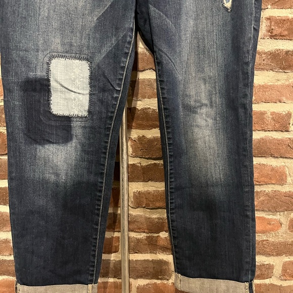 NYDJ Patchwork Crop Jeans with Distressed Detail Size 10 - Picture 4 of 13